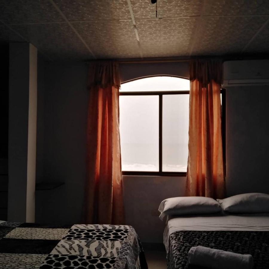 Hostal Las Garzas Del Pelado 플라야스 외부 사진