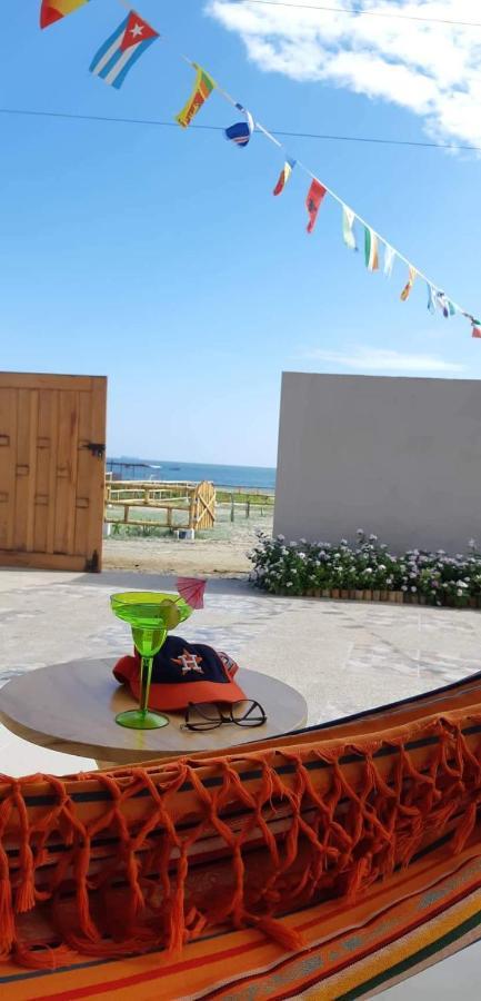 Hostal Las Garzas Del Pelado 플라야스 외부 사진